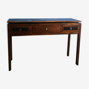 Console style chinois avec trois tiroirs