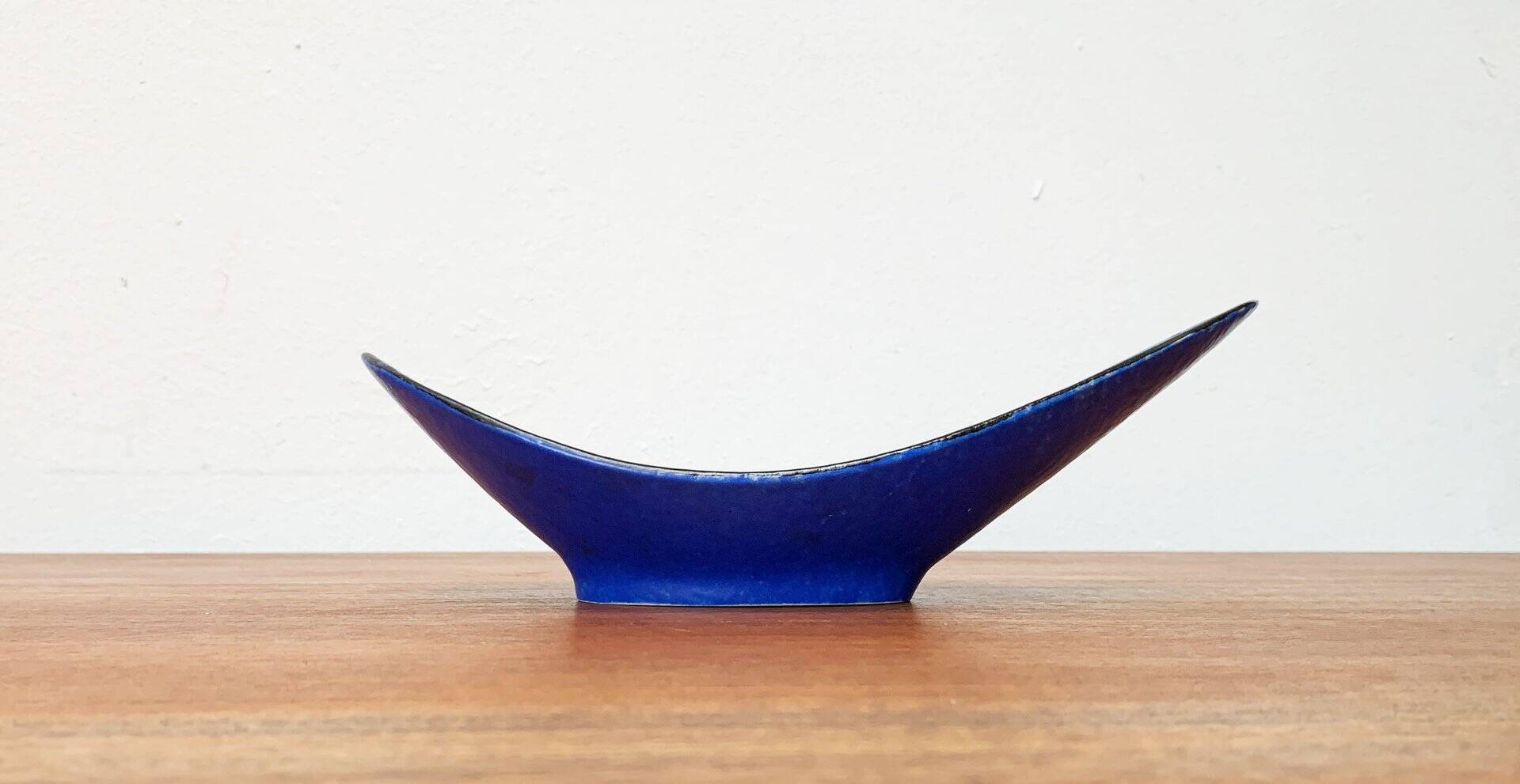 Bowl in West German pottery from the mid-century by Bodo Mans for Bay Keramik, 1960s.