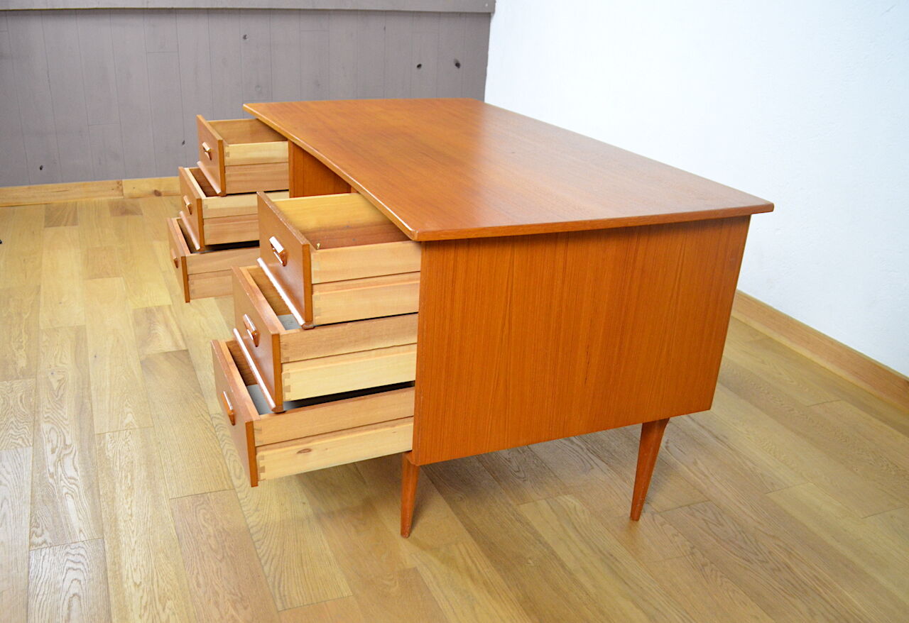 Bureau en teck travail scandinave 1960