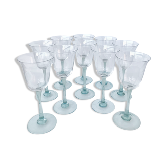 Ensemble de 10 verres à pied vintage