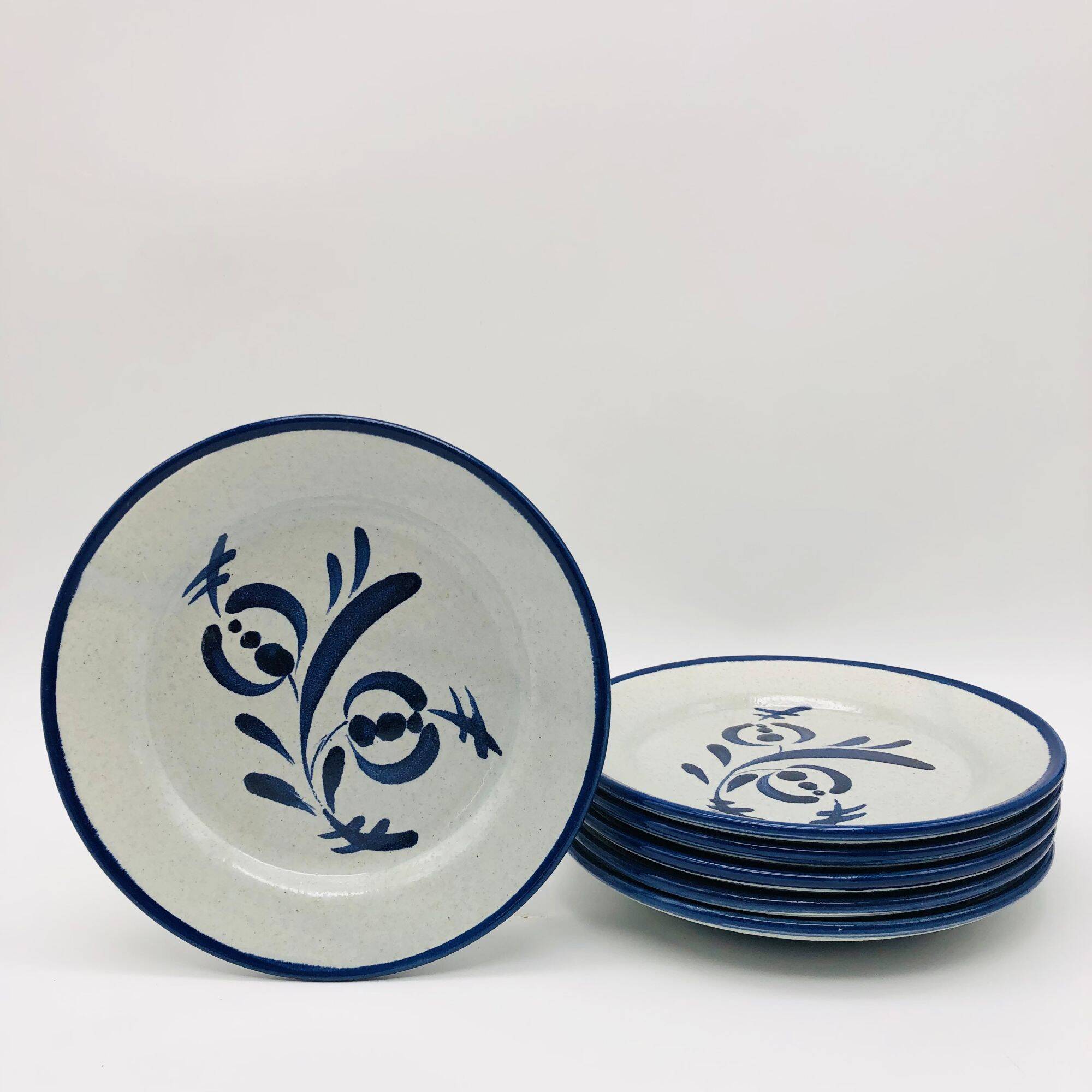 6 dessert plates, St. Clement. Hand-painted decoration.