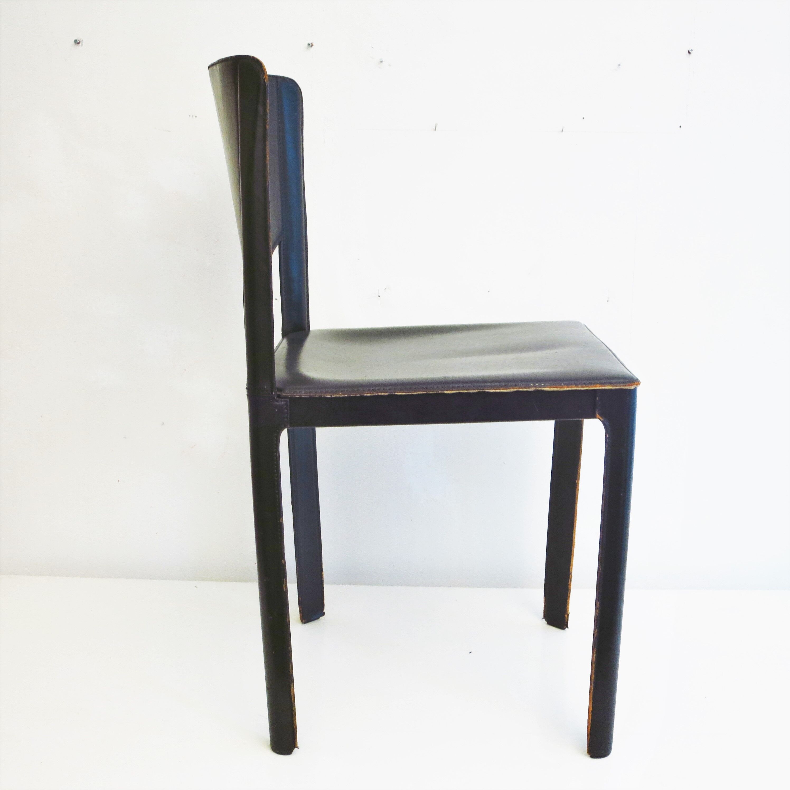 Matteo Grassi leather chair from the 80s