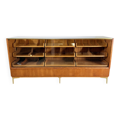 Vitrine en chêne vintage – Haka Ladenmöbel
