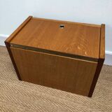 Wall console