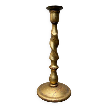 Gilded wooden candle pique
