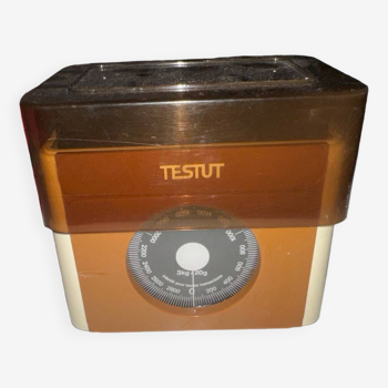 Vintage scale from the testut brand