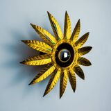 Brutalist sun wall lamp in gilded metal with gold leaf, Italy, 1970