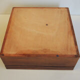 Cigar decorated wooden box