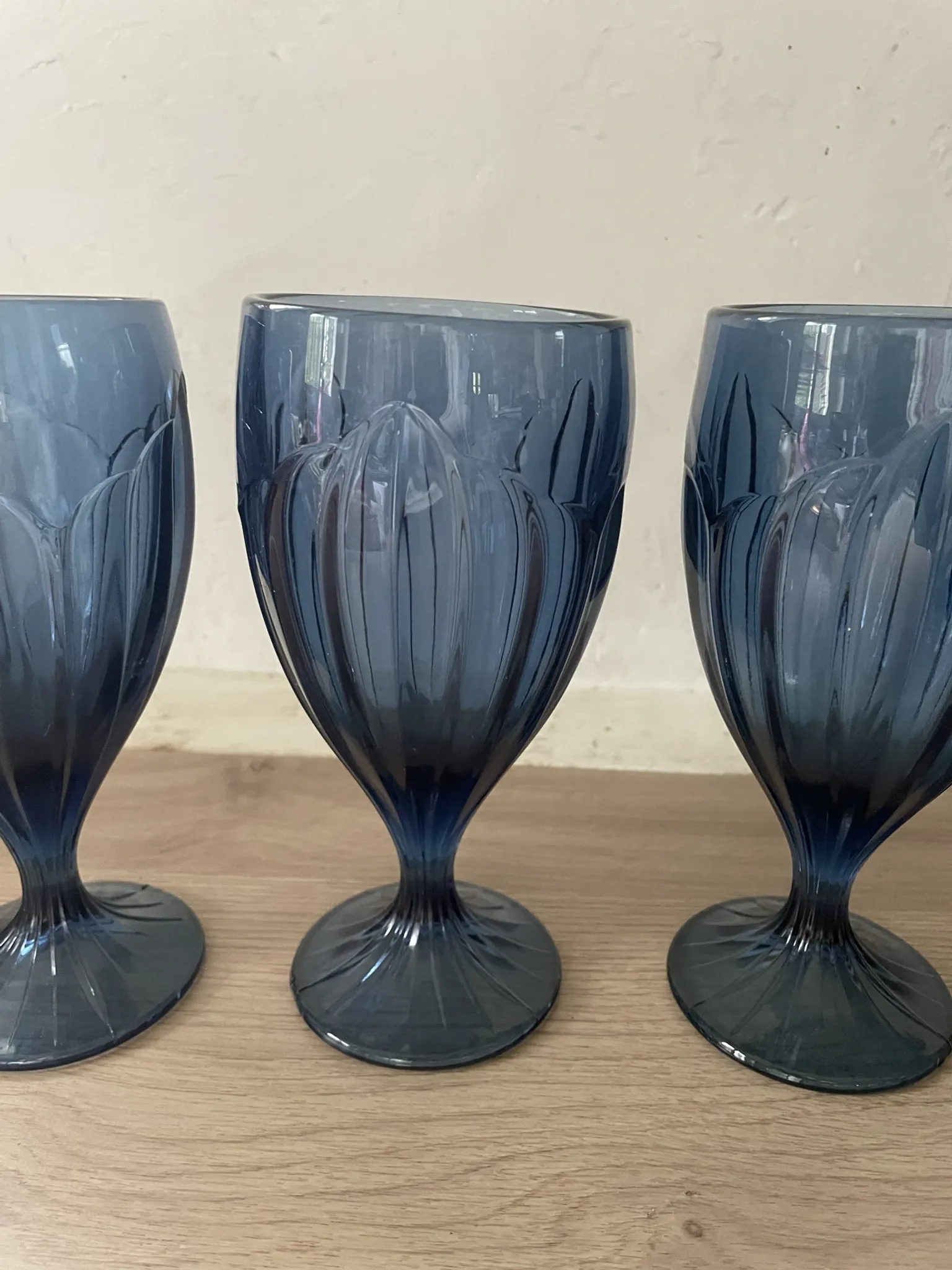 Set of four water glasses model "Sky Blossoms" by Lenox Art style