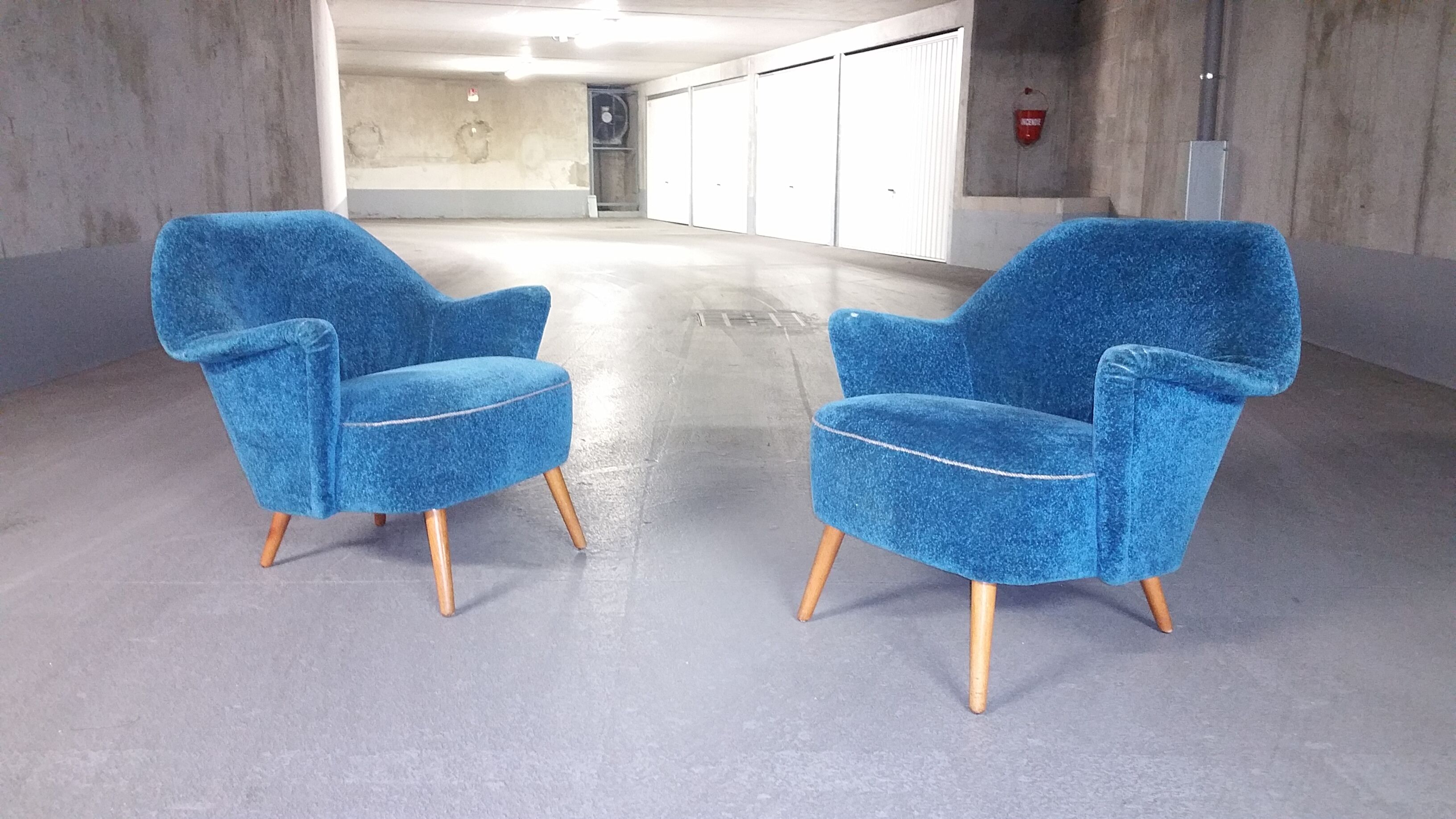 Superb pair of chairs 50 60 organic years