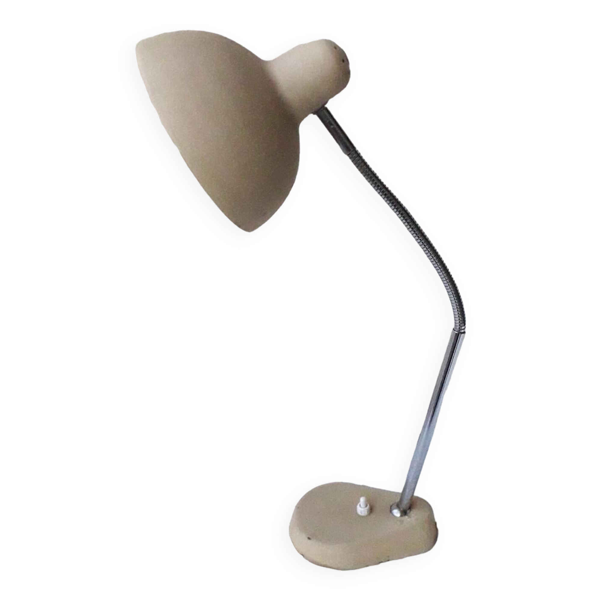 Articulated desk lamp