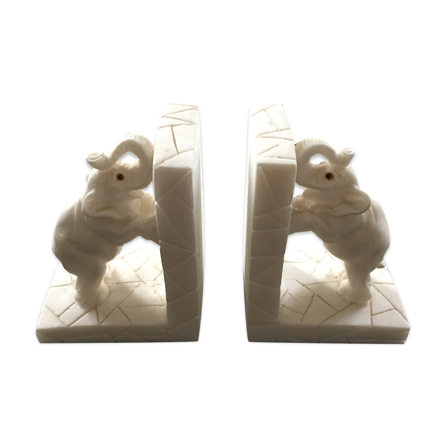Pair of elephant bookends
