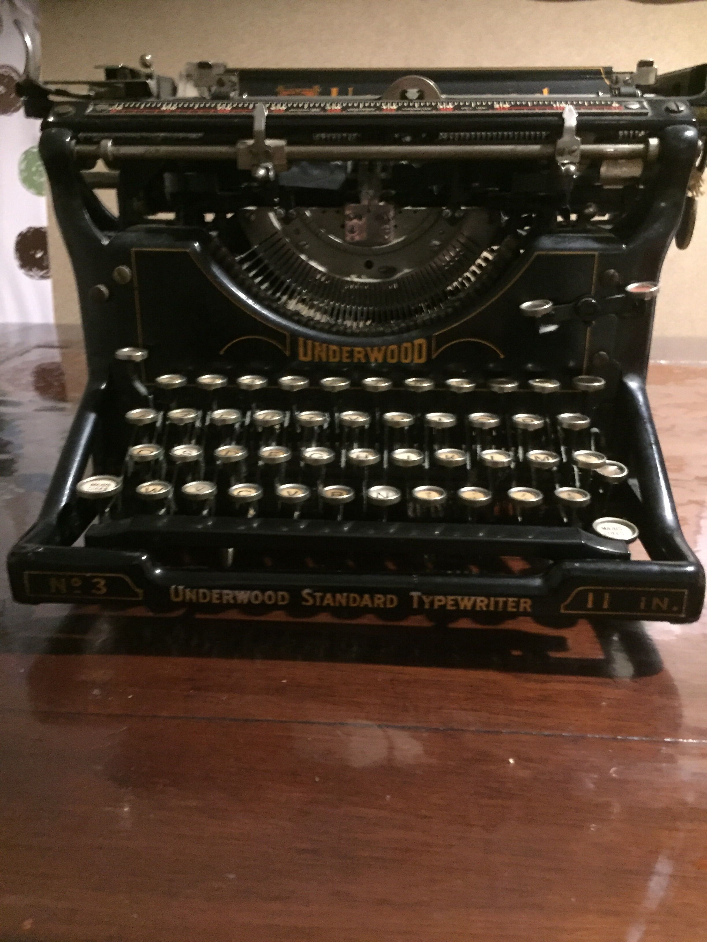 Old mark underwood typewriter