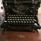 Old mark underwood typewriter
