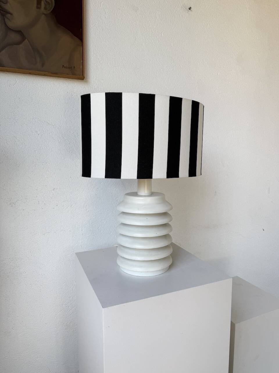 White lacquered metal table lamp from the 60s