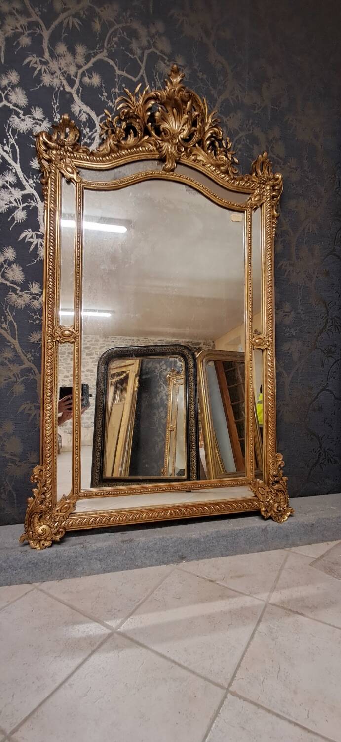 19th century mirror with parecloses 173 x 105