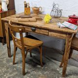 Farmhouse table