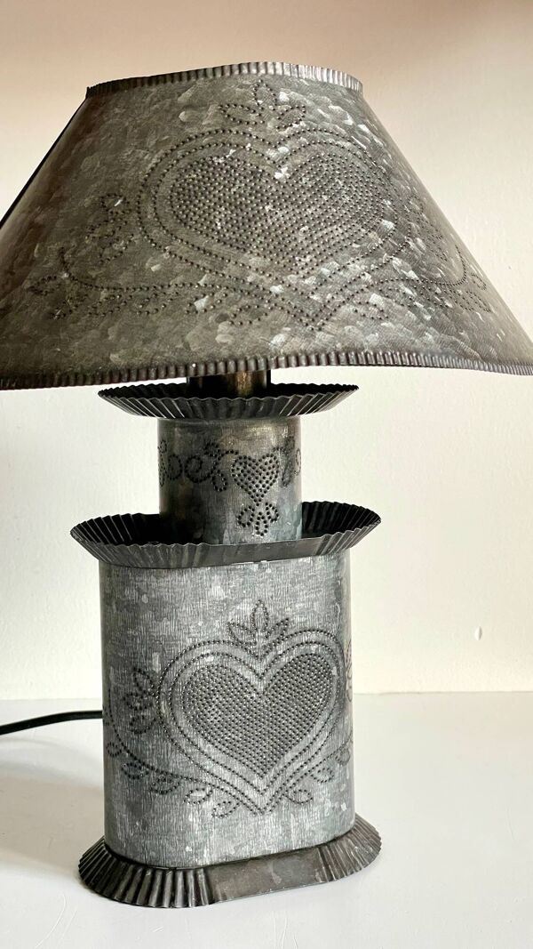 LAMPE Coeur ZINC Vintage
