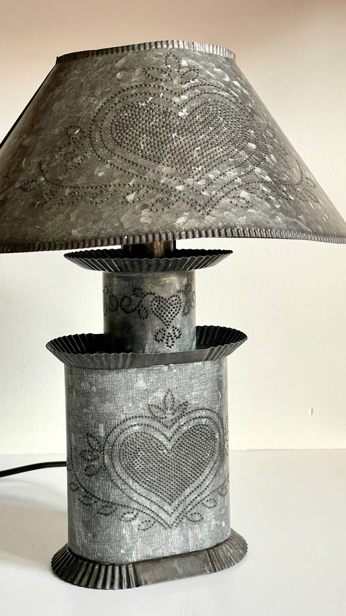 LAMPE Coeur ZINC Vintage