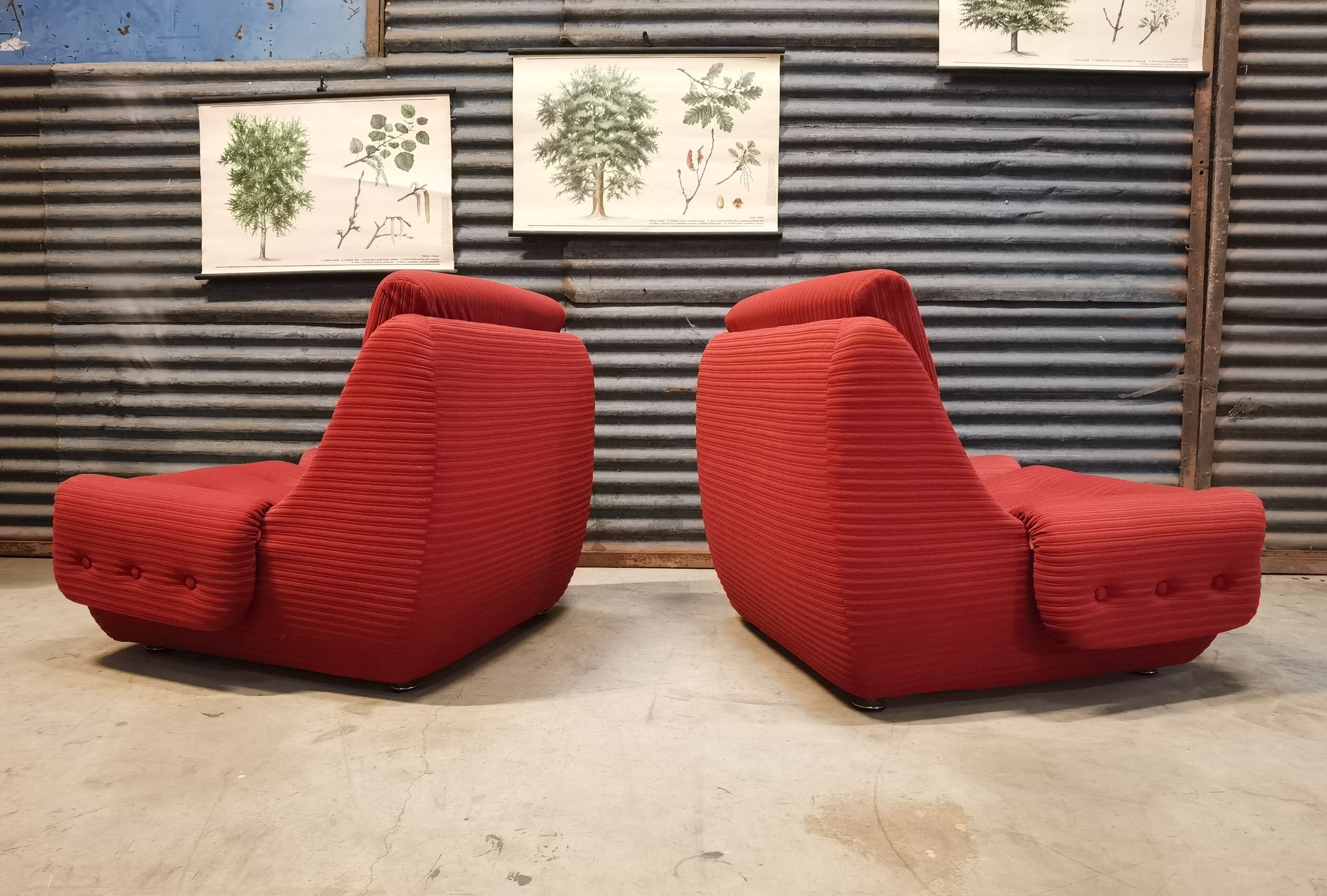 Full space age atlantis lounge