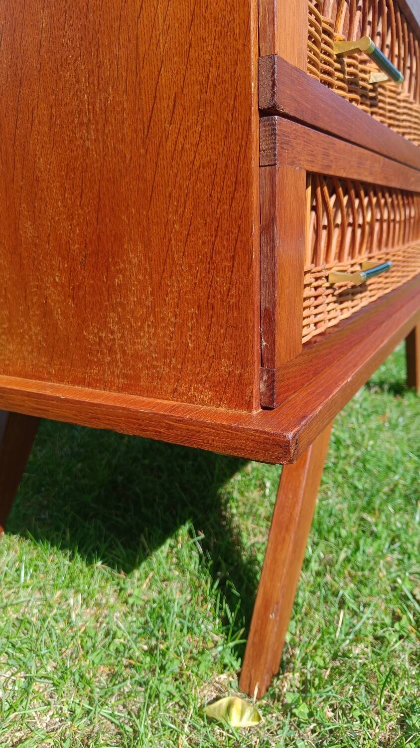 Rattan and wood splayed-leg chest of drawers