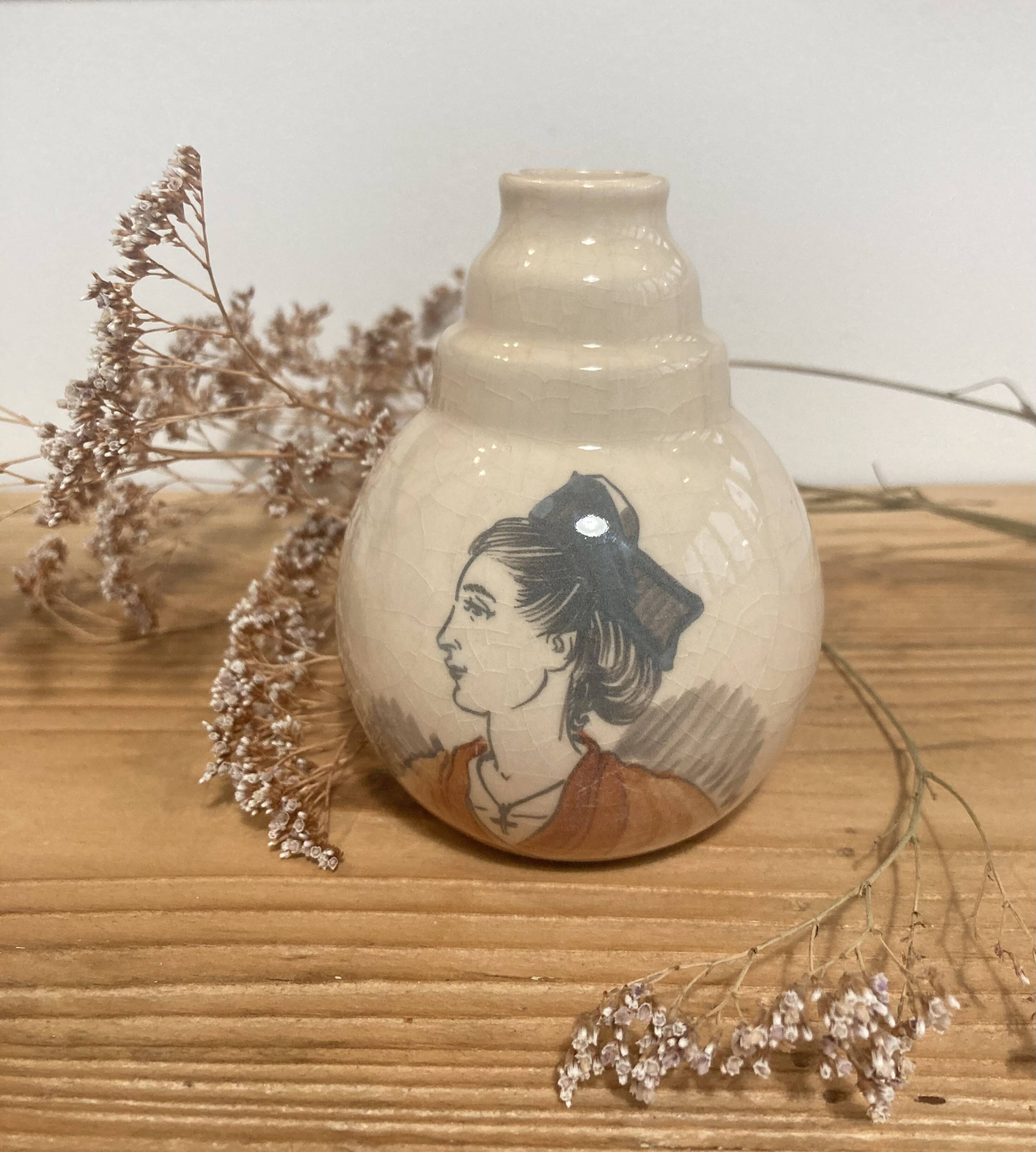 Small cracked ceramic art deco vase signed Cazalas