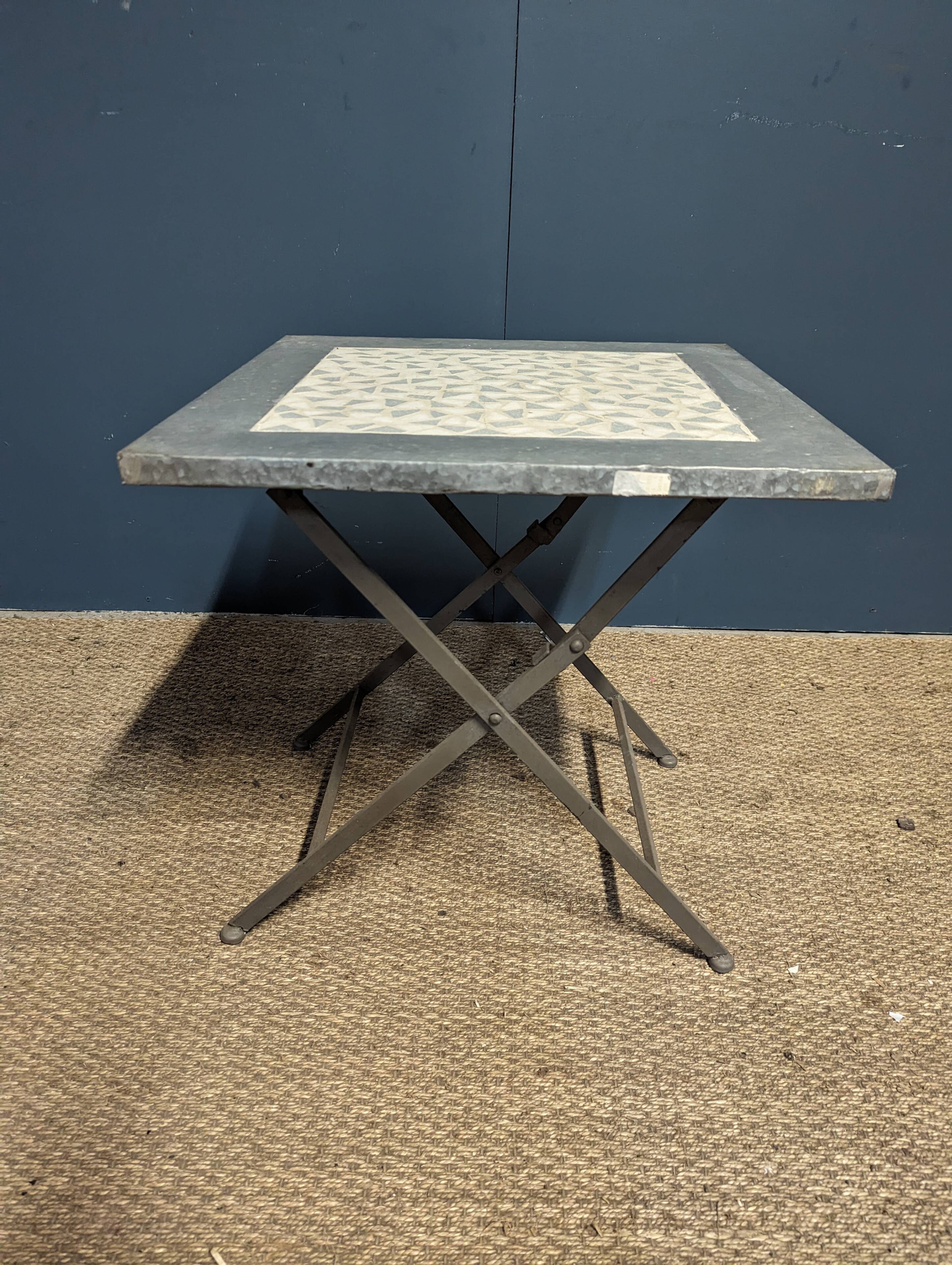 Garden table