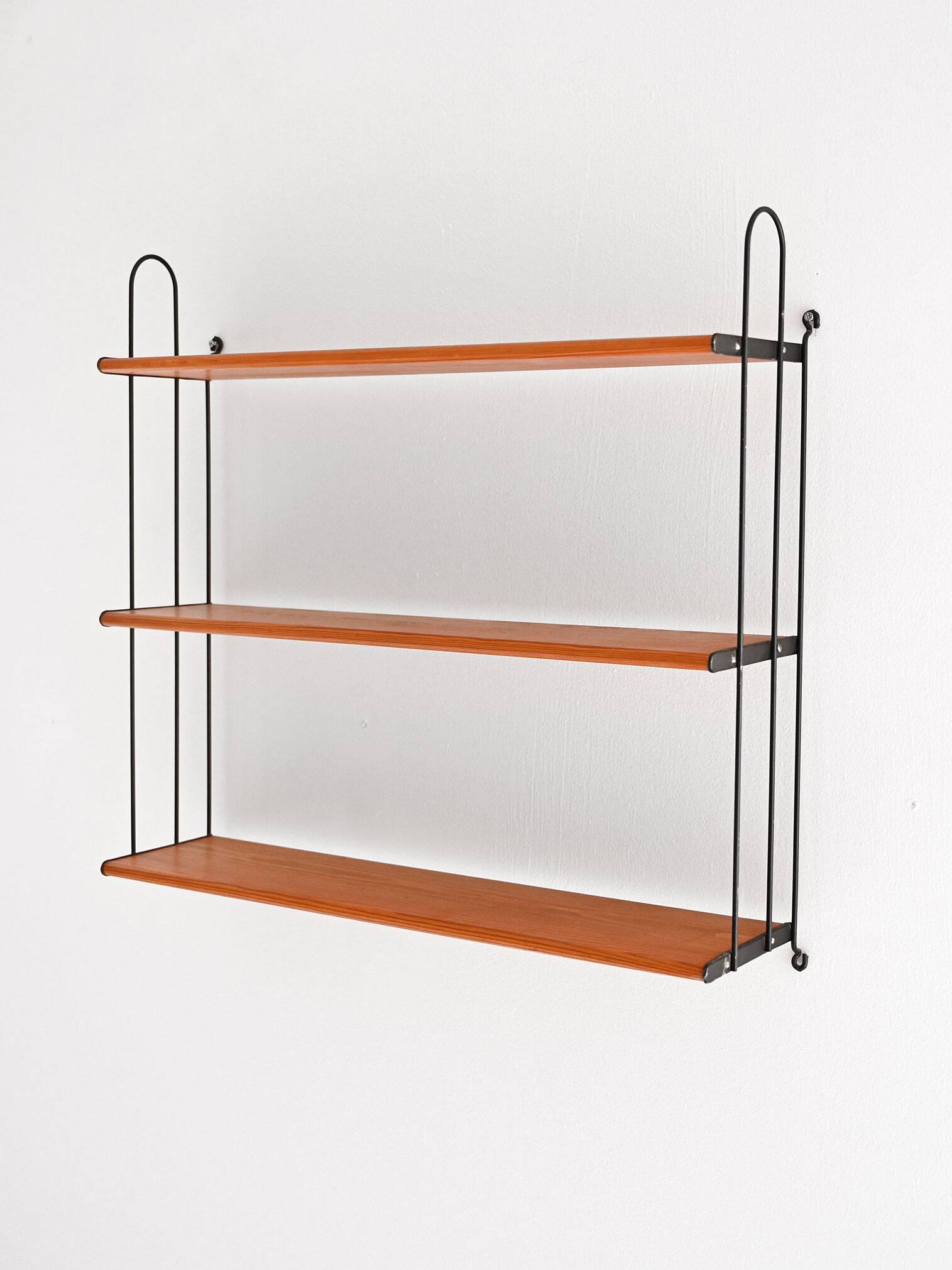 1960s vintage Scandinavian “Hylla” shelf in oak and metal