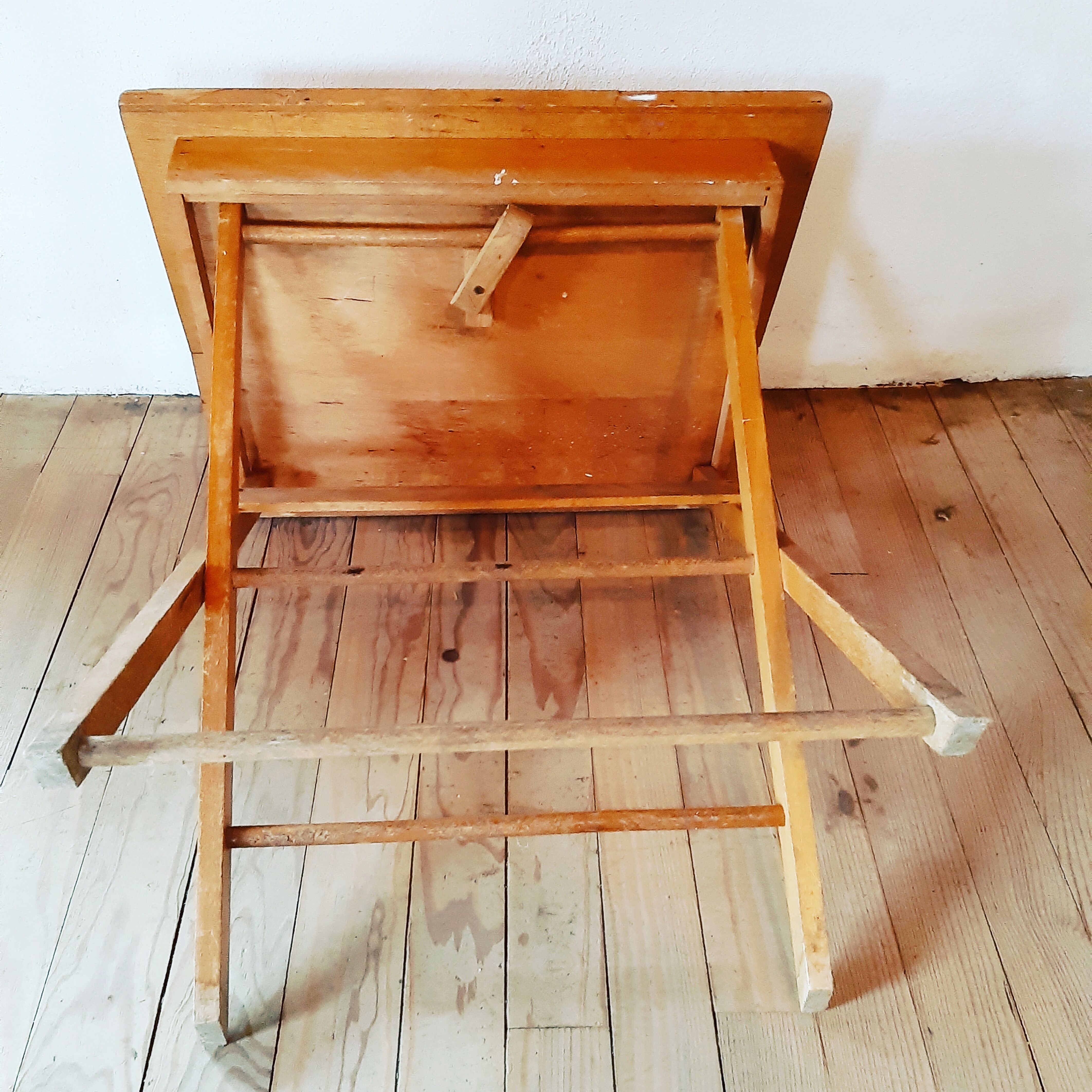 Abacus desk and its chair 1950