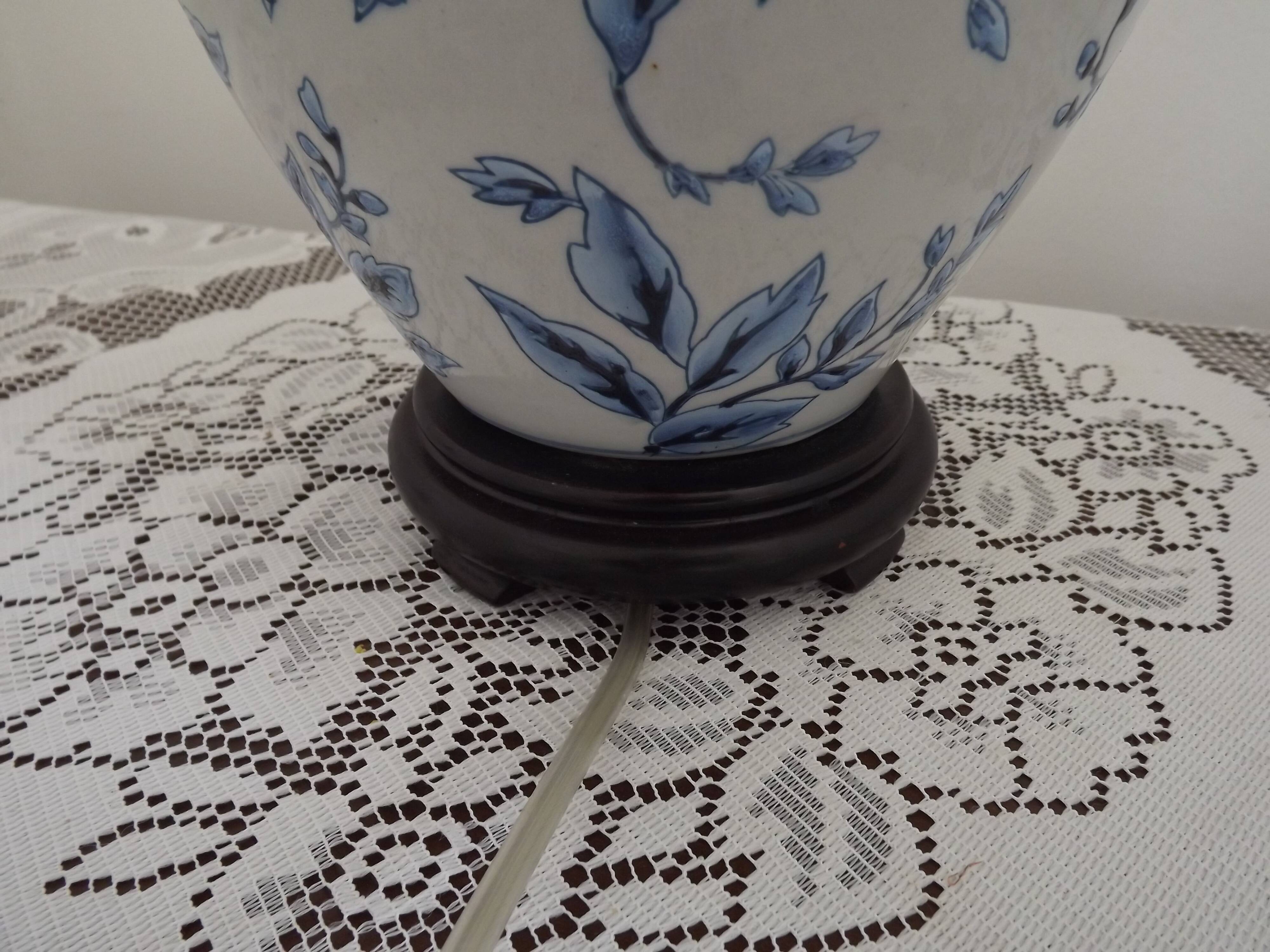 Blue & White Chinoiserie Ginger Jar Table Lamp Raised Bird & Floral Moti