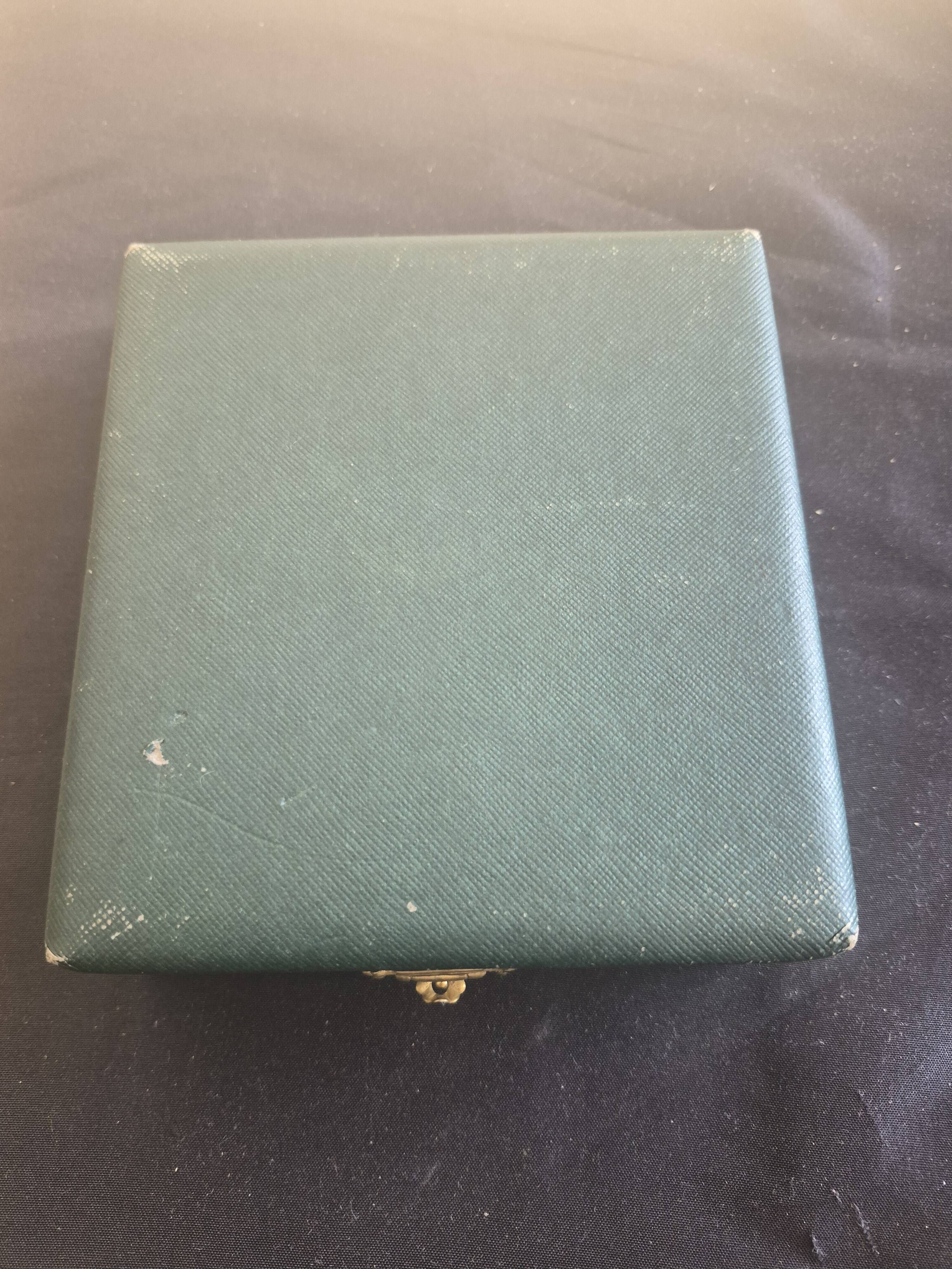 Small spoon box