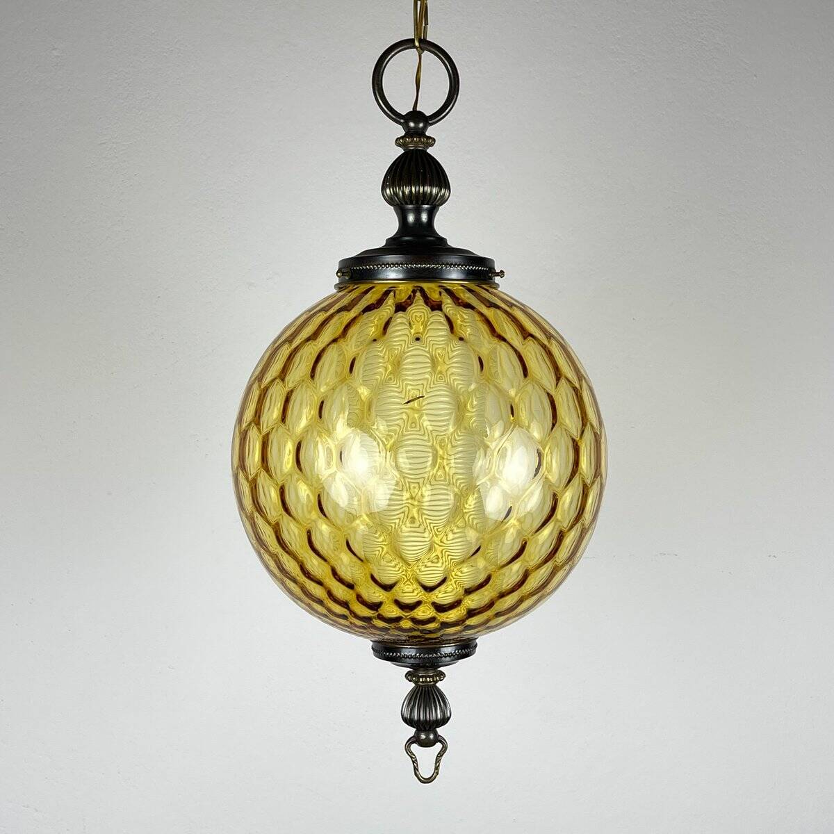 Vintage yellow Murano sphere pendant lamp, Italy, 1970s.