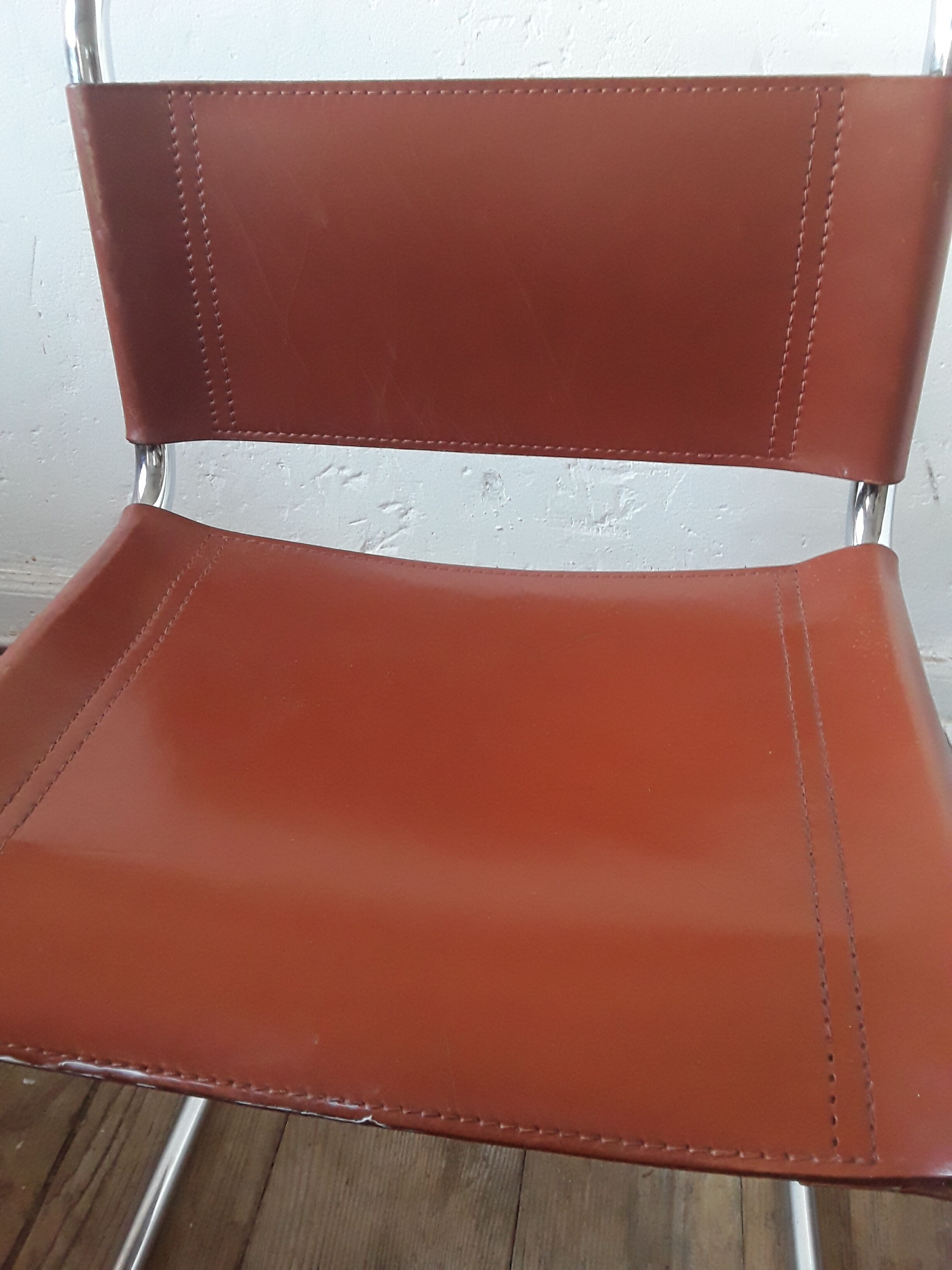Cantilever chairs