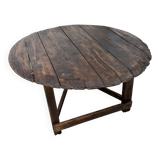 Round table in popular oak, circa 1880.