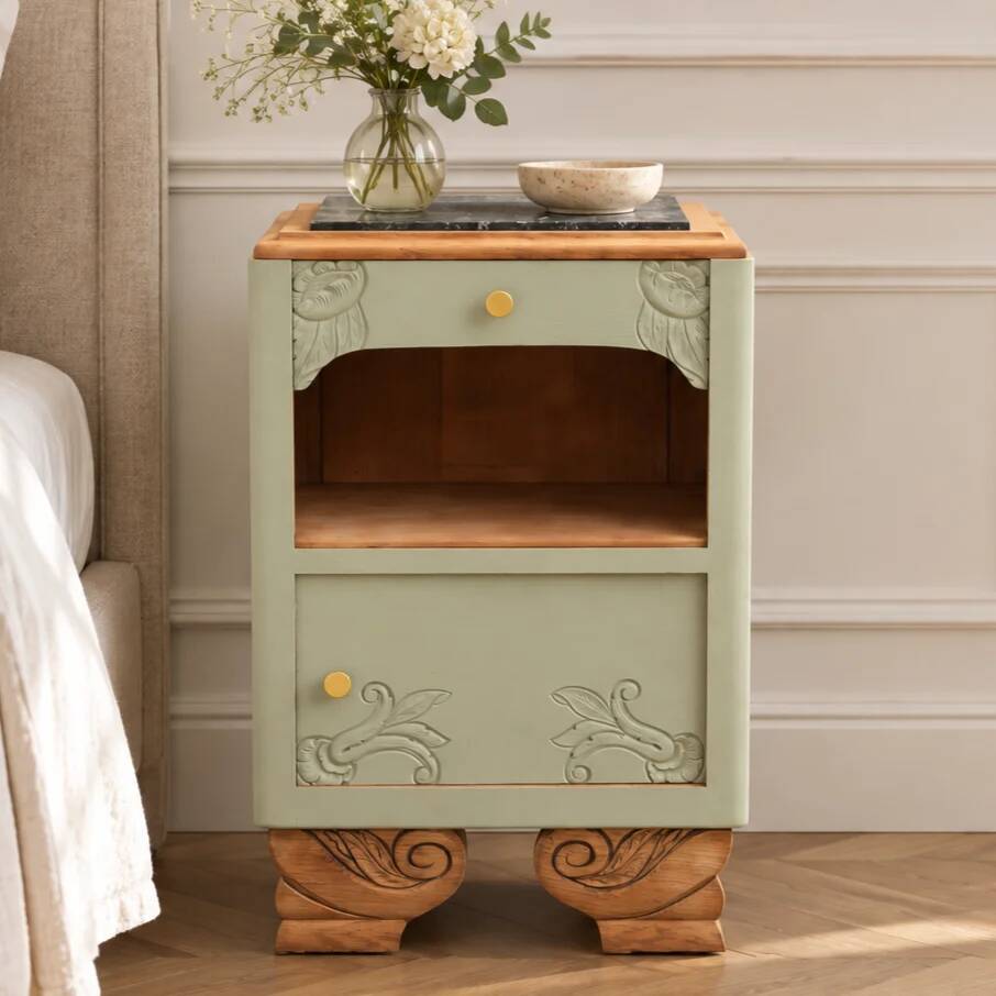 Renovated antique Art Deco bedside table – Lézard Green Pure & Paint, natural wood and marble top.