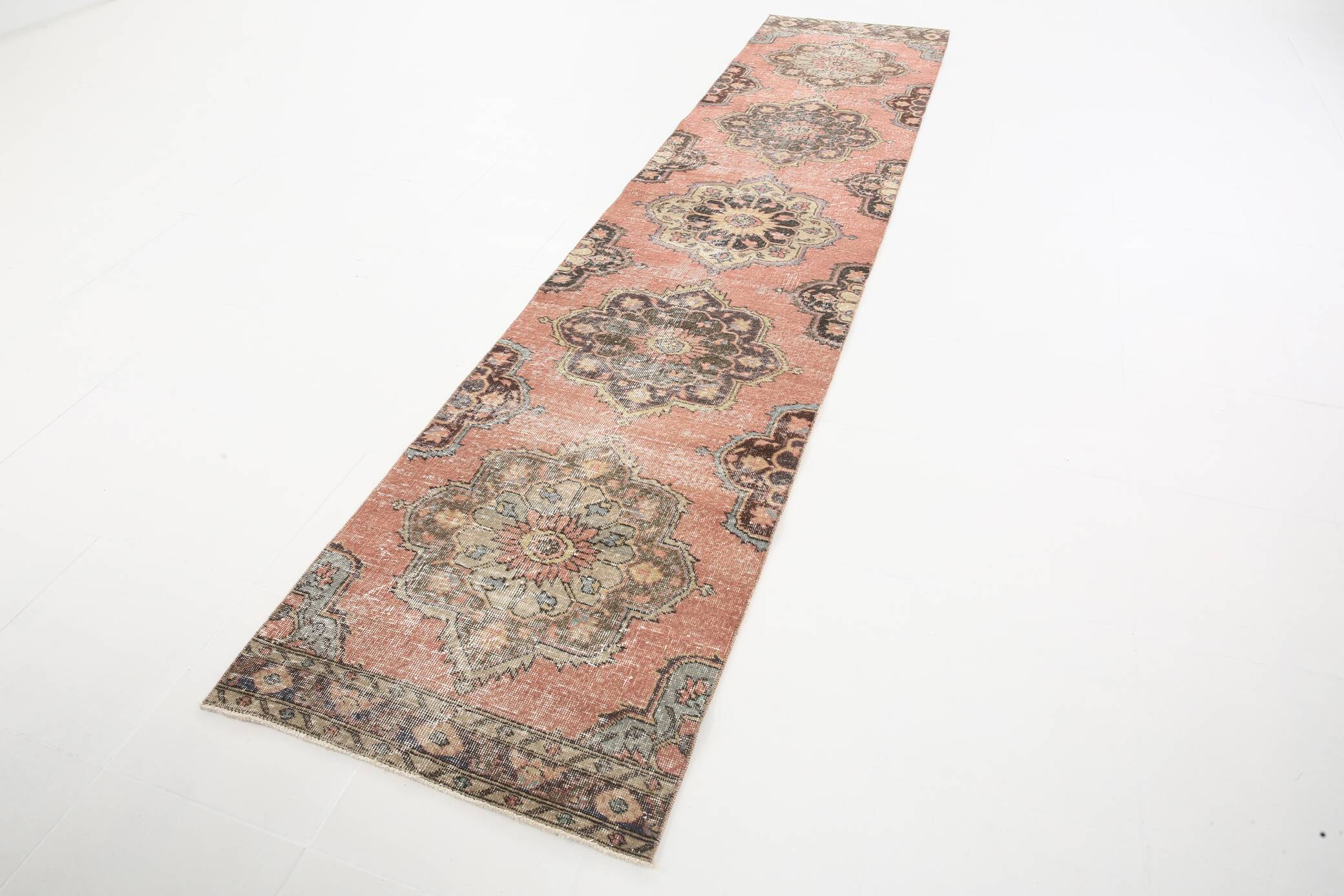 3x13 Pale Red Vintage Runner Rug, 85x388Cm