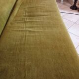 Vintage 60s green velvet sofa, 4-seater convertible.