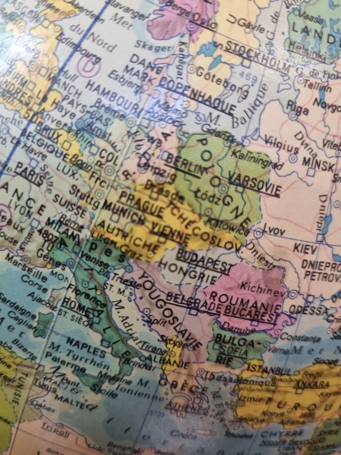 Globe GDR, diam.33cm