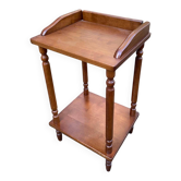 Étagère en bois massif avec pieds sculptés