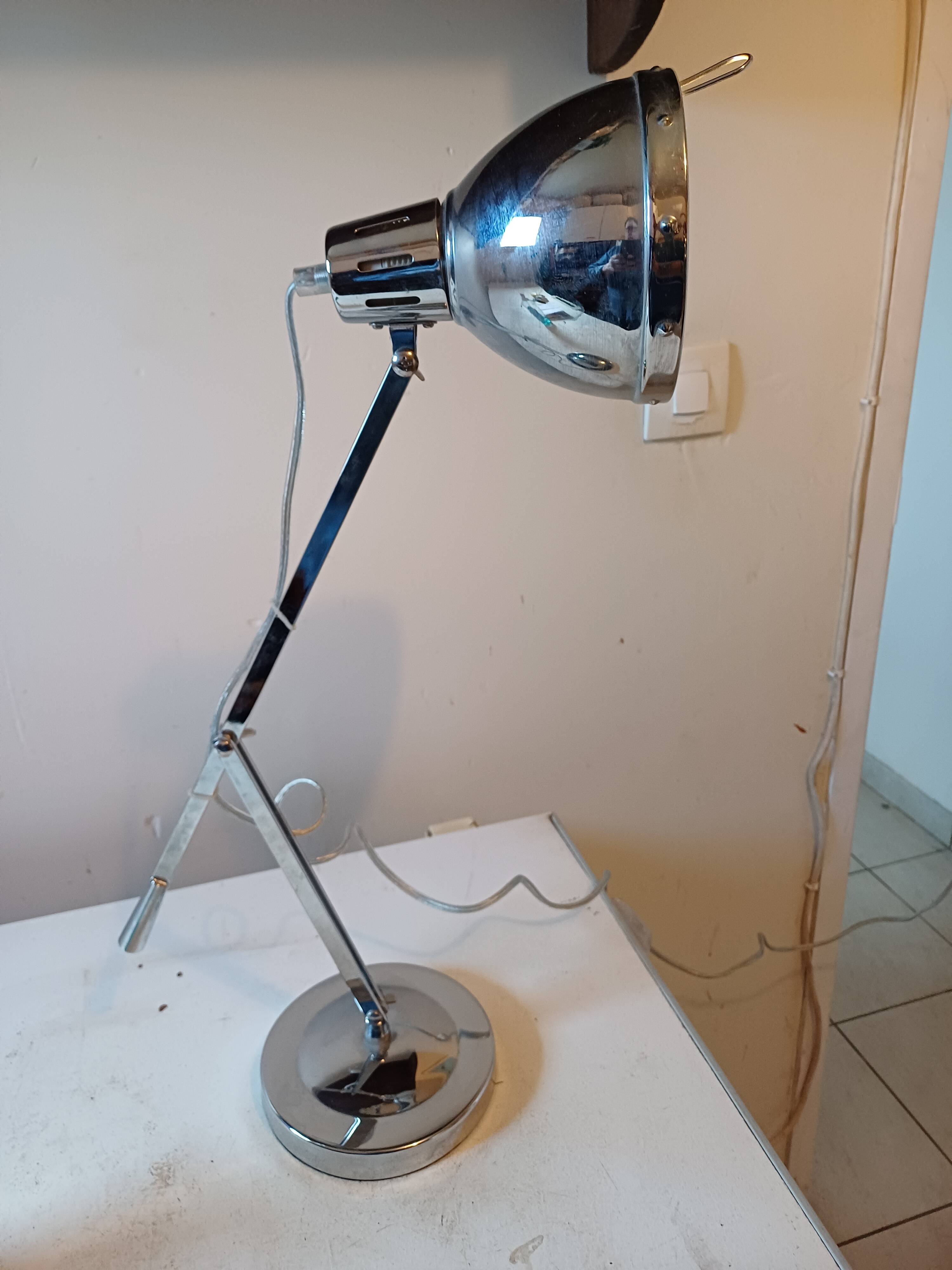 Vintage Chrome Metal Lamp