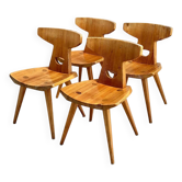 Set of 4 solid pine chairs. Designed by Jacob Kielland-Brandt for I. Christiansen, Denmark, 1960s.