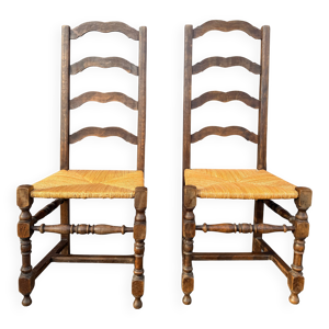 Lot de 2 chaises en bois - massif