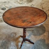 Antique mahogany side table – Round side table with tilting top, early 19th century