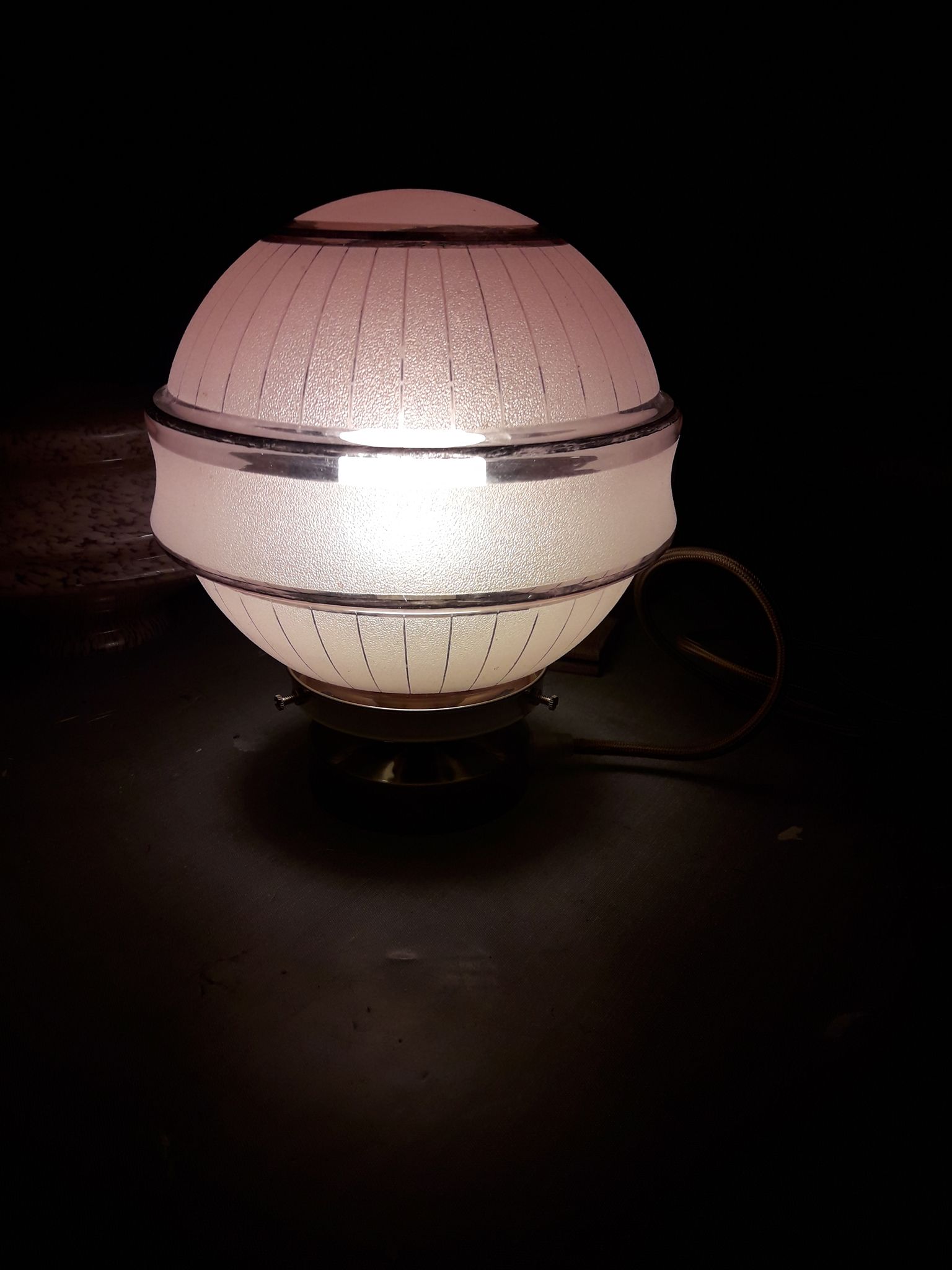 Lampe boule art deco