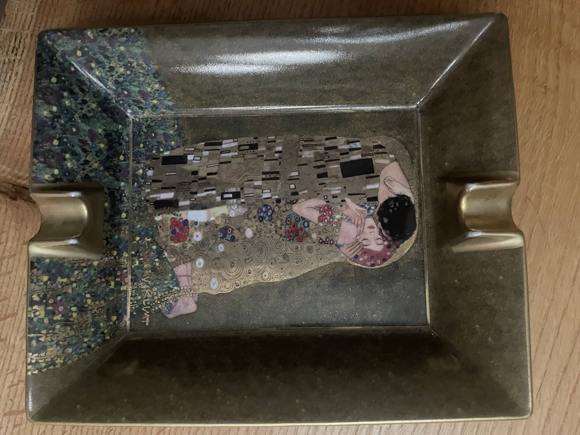 Gustav Klimt cendrier Goebel Artis Orbis le baiser Art Nouveau