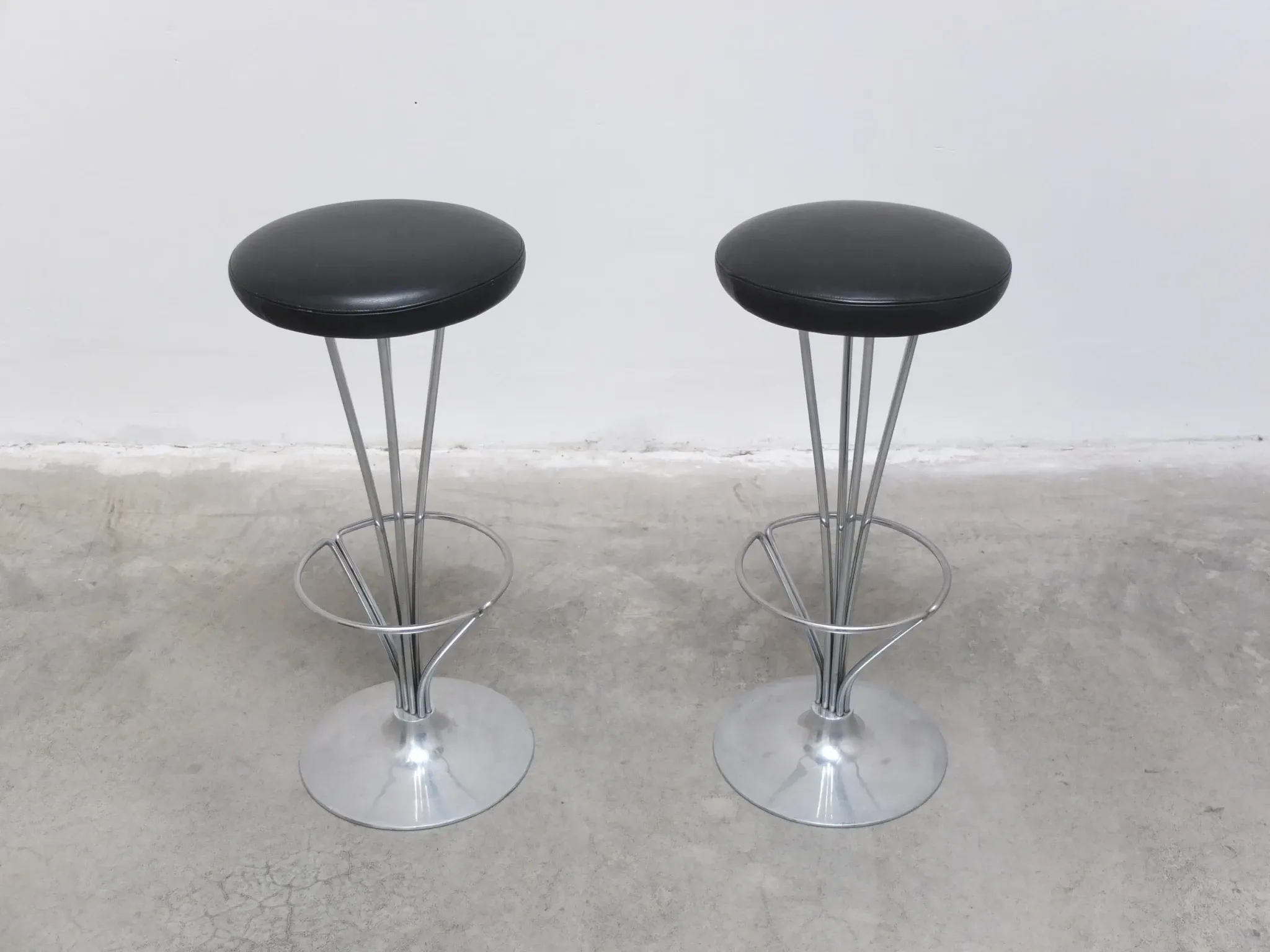 Danish modern pair of bar stools by Piet Hein for Fritz Hansen, 1960s