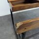 Bureau d'écolier moderniste