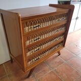 Commode en bois et rotin des années 70