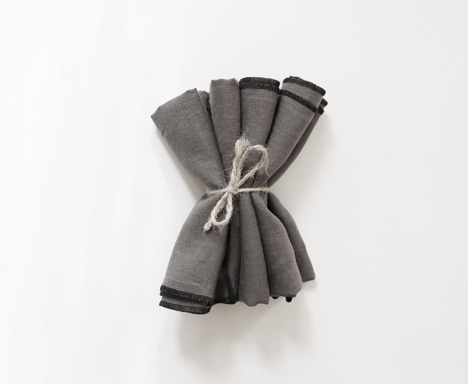 Lot of 4 towels in anthracite linen