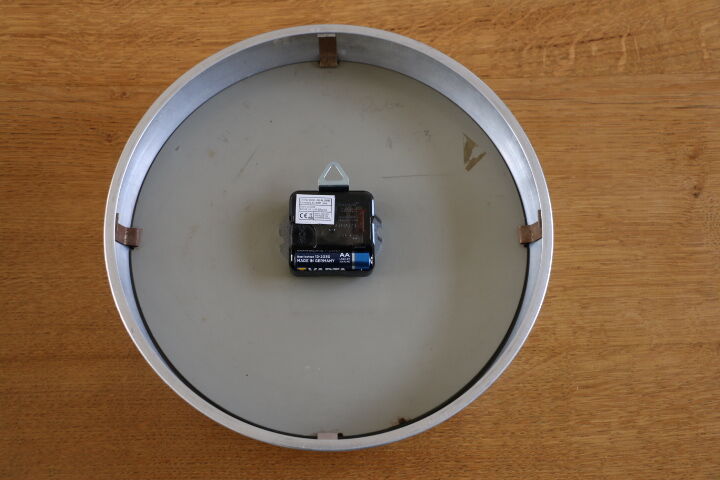 Horloge murale JAZ ronde acier 1960